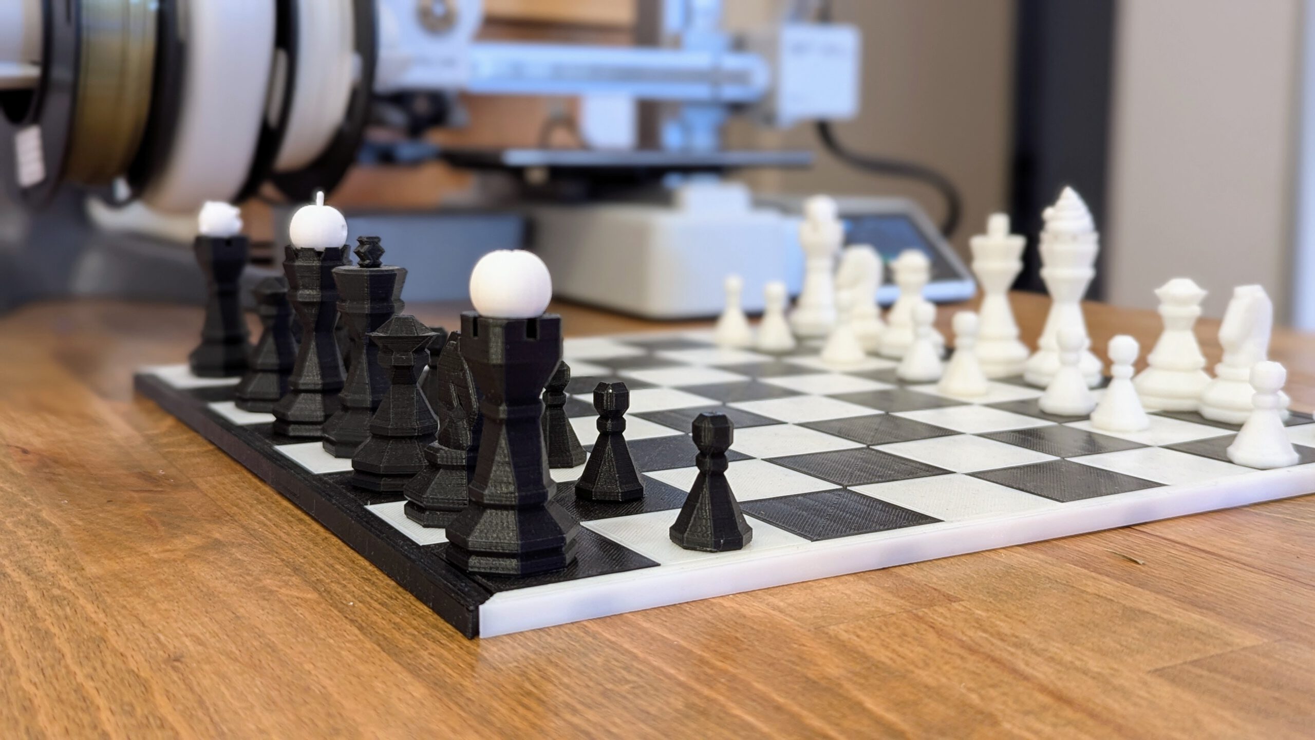 Im Mentor-Spot lernen Kinder und Jugendliche den Prozess von einer Idee über ein 3D-Modell bis hin zum 3D-Druck kennen.